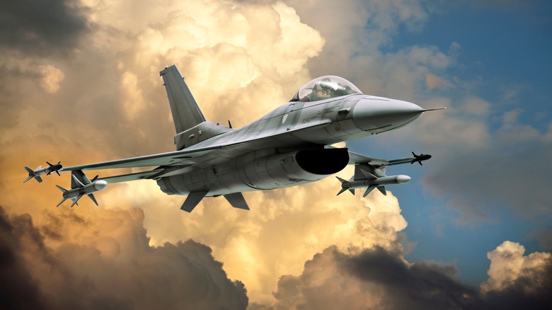 CAN A CIVILIAN BUY AN F-16 FIGHTER JET, AND HOW MUCH WOULD ONE EVEN ...